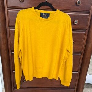 Pringle Men's Bright Yellow Crewneck Sweater